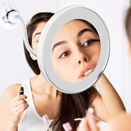 Косметическое зеркало с увеличением для макияжа